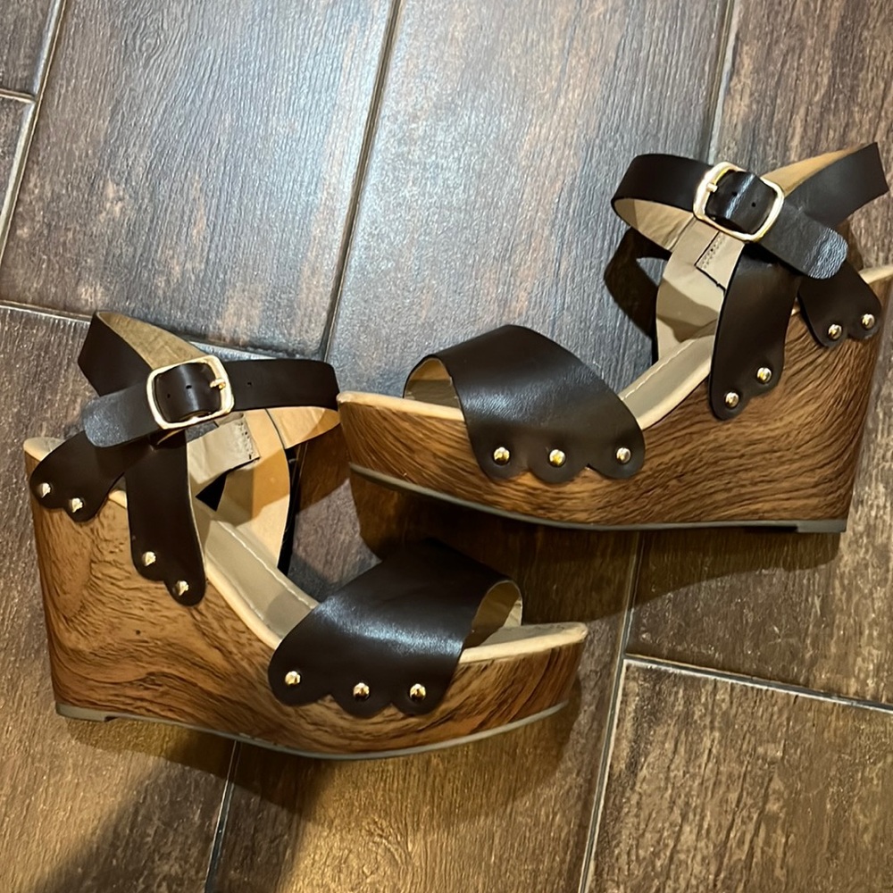 Chocolate Brown Wedges